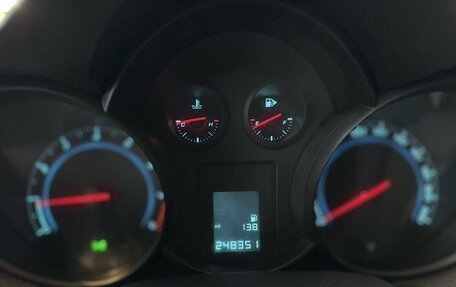 Chevrolet Cruze II, 2011 год, 575 000 рублей, 13 фотография