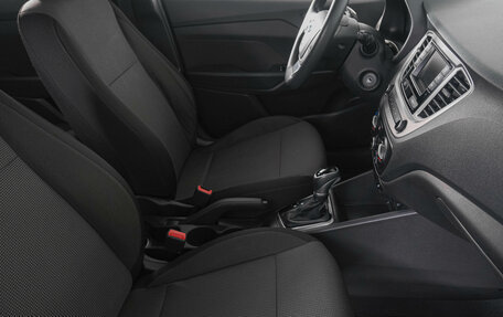 Hyundai Solaris II рестайлинг, 2019 год, 1 279 000 рублей, 12 фотография