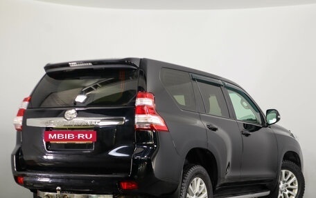 Toyota Land Cruiser Prado 150 рестайлинг 2, 2015 год, 3 339 000 рублей, 5 фотография