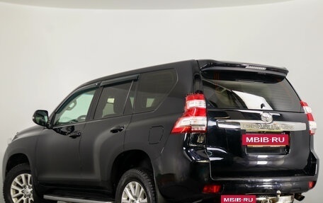 Toyota Land Cruiser Prado 150 рестайлинг 2, 2015 год, 3 339 000 рублей, 7 фотография