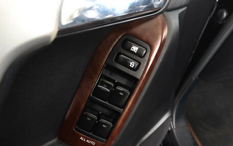 Toyota Land Cruiser Prado 150 рестайлинг 2, 2015 год, 3 339 000 рублей, 23 фотография