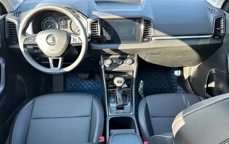 Skoda Karoq I, 2021 год, 1 850 000 рублей, 9 фотография