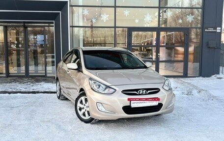 Hyundai Solaris II рестайлинг, 2013 год, 760 000 рублей, 3 фотография
