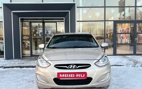 Hyundai Solaris II рестайлинг, 2013 год, 760 000 рублей, 2 фотография
