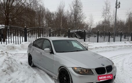 BMW 3 серия, 2009 год, 1 150 000 рублей, 3 фотография