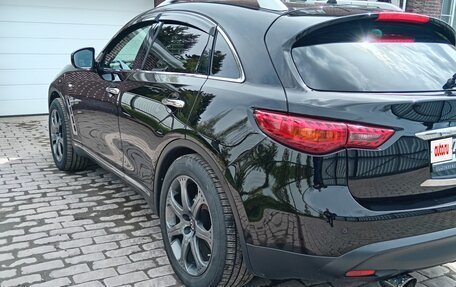 Infiniti QX70, 2015 год, 2 500 000 рублей, 5 фотография