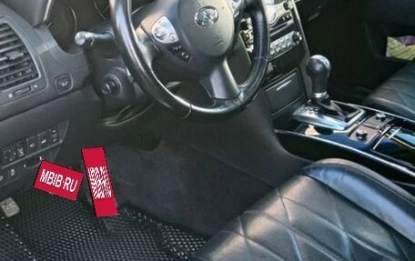 Infiniti QX70, 2015 год, 2 500 000 рублей, 15 фотография