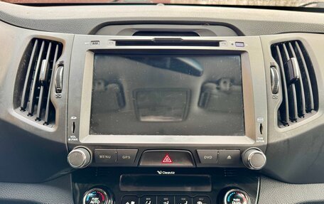 KIA Sportage III, 2011 год, 1 050 000 рублей, 18 фотография