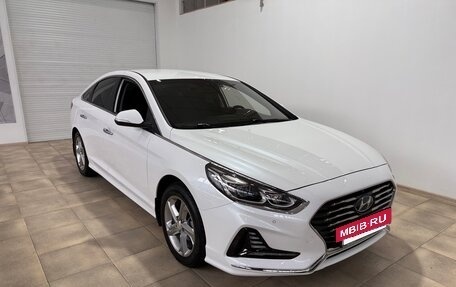 Hyundai Sonata VII, 2018 год, 2 100 000 рублей, 2 фотография