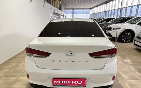 Hyundai Sonata VII, 2018 год, 2 100 000 рублей, 5 фотография