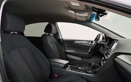 Hyundai Sonata VII, 2018 год, 2 100 000 рублей, 32 фотография