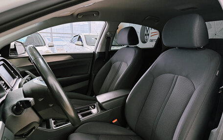 Hyundai Sonata VII, 2018 год, 2 100 000 рублей, 28 фотография