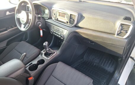 KIA Sportage IV рестайлинг, 2019 год, 2 050 000 рублей, 11 фотография