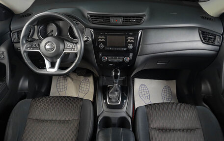 Nissan Rogue II, 2017 год, 2 019 000 рублей, 13 фотография