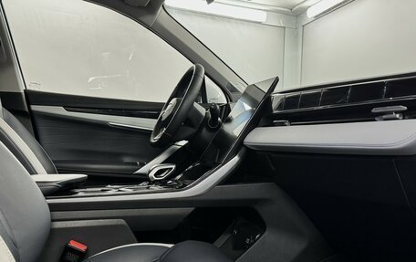 Geely Atlas, 2023 год, 2 900 000 рублей, 14 фотография