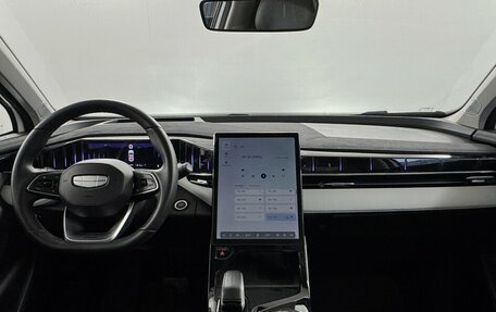 Geely Atlas, 2023 год, 2 900 000 рублей, 5 фотография