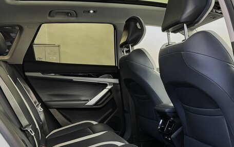 Geely Atlas, 2023 год, 2 900 000 рублей, 16 фотография