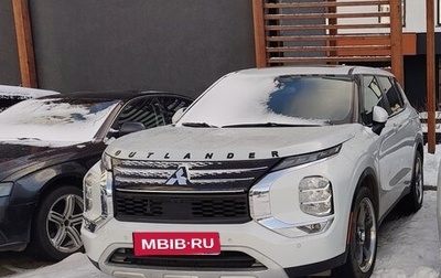 Mitsubishi Outlander, 2022 год, 4 450 000 рублей, 1 фотография