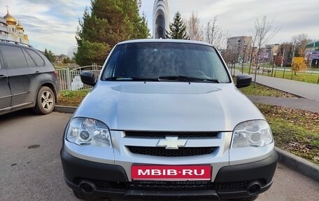 Chevrolet Niva I рестайлинг, 2017 год, 600 000 рублей, 1 фотография