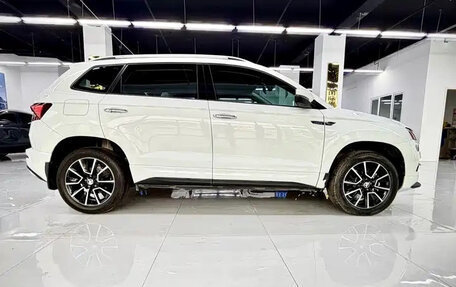 Skoda Karoq I, 2022 год, 1 800 000 рублей, 7 фотография
