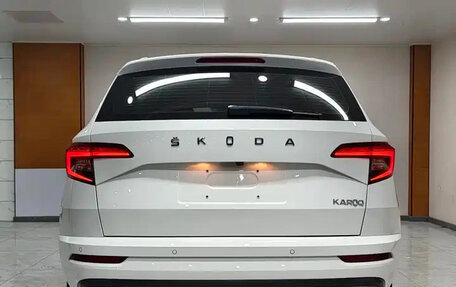 Skoda Karoq I, 2022 год, 2 000 000 рублей, 5 фотография