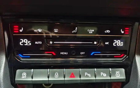 Skoda Karoq I, 2022 год, 2 000 000 рублей, 11 фотография