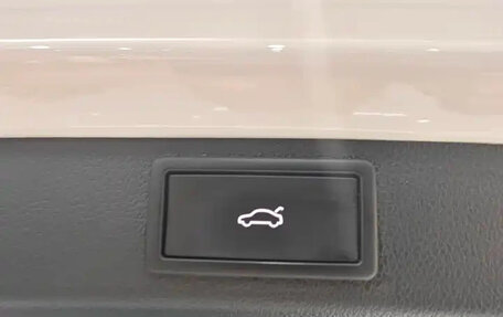 Skoda Karoq I, 2022 год, 2 000 000 рублей, 17 фотография