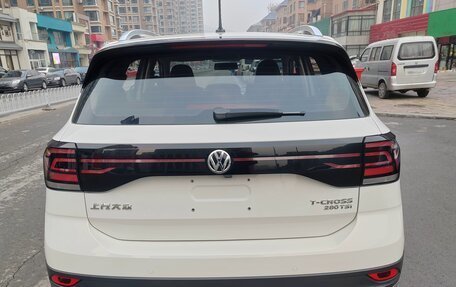 Volkswagen T-Cross I, 2021 год, 1 418 000 рублей, 5 фотография