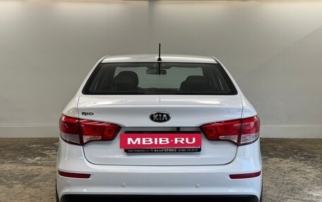 KIA Rio III рестайлинг, 2015 год, 1 000 000 рублей, 3 фотография