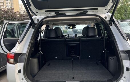 Mitsubishi Outlander, 2022 год, 4 450 000 рублей, 6 фотография