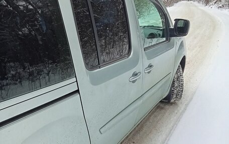 Renault Kangoo II рестайлинг, 2011 год, 720 000 рублей, 7 фотография