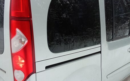 Renault Kangoo II рестайлинг, 2011 год, 720 000 рублей, 5 фотография