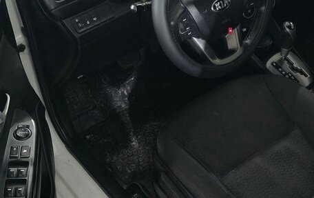 KIA Rio III рестайлинг, 2014 год, 820 000 рублей, 12 фотография