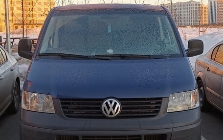 Volkswagen Transporter T5 рестайлинг, 2007 год, 1 049 000 рублей, 1 фотография