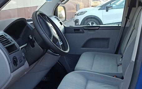 Volkswagen Transporter T5 рестайлинг, 2007 год, 1 049 000 рублей, 9 фотография