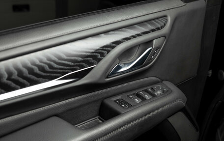 GMC Yukon IV, 2023 год, 13 000 000 рублей, 25 фотография