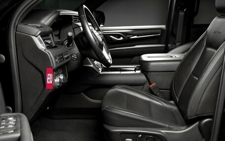 GMC Yukon IV, 2023 год, 13 000 000 рублей, 26 фотография