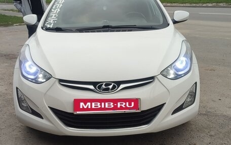 Hyundai Elantra V, 2015 год, 1 500 000 рублей, 2 фотография