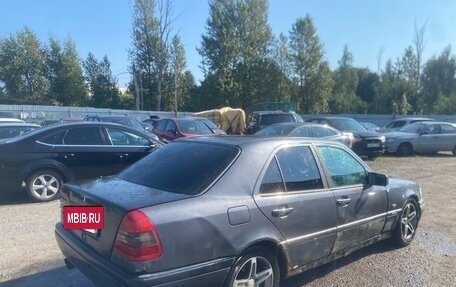 Mercedes-Benz C-Класс, 1995 год, 98 000 рублей, 4 фотография