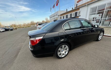 BMW 5 серия, 2004 год, 1 550 000 рублей, 3 фотография