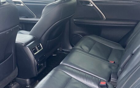 Lexus RX IV рестайлинг, 2018 год, 3 750 000 рублей, 10 фотография