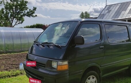 Toyota HiAce H100, 1998 год, 850 000 рублей, 2 фотография