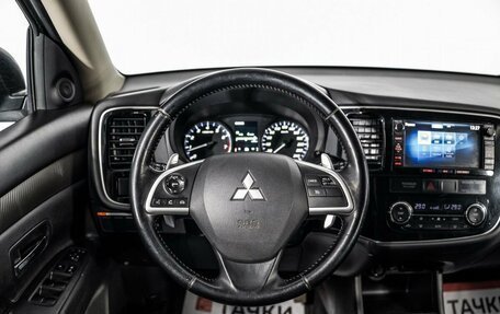 Mitsubishi Outlander III рестайлинг 3, 2014 год, 1 650 000 рублей, 9 фотография