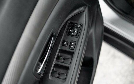 Mitsubishi Outlander III рестайлинг 3, 2014 год, 1 650 000 рублей, 16 фотография