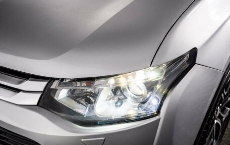 Mitsubishi Outlander III рестайлинг 3, 2014 год, 1 650 000 рублей, 20 фотография