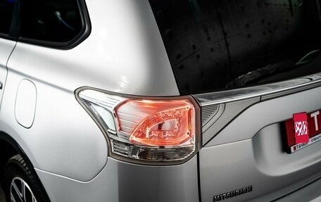 Mitsubishi Outlander III рестайлинг 3, 2014 год, 1 650 000 рублей, 21 фотография