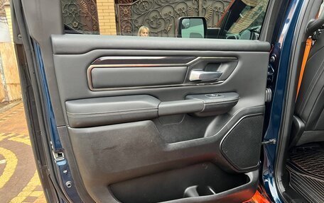 Rambler 1500, 2022 год, 6 800 000 рублей, 16 фотография