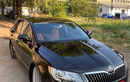 Skoda Superb III рестайлинг, 2014 год, 1 250 000 рублей, 3 фотография