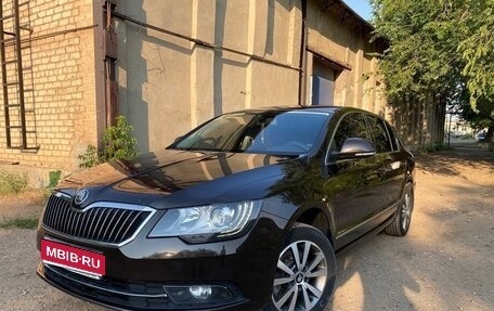 Skoda Superb III рестайлинг, 2014 год, 1 250 000 рублей, 2 фотография