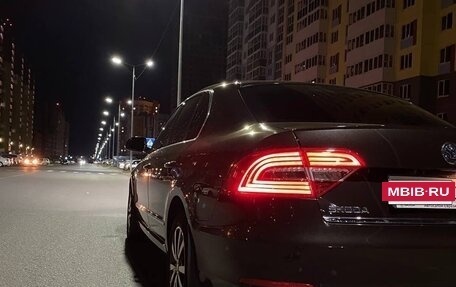 Skoda Superb III рестайлинг, 2014 год, 1 250 000 рублей, 6 фотография